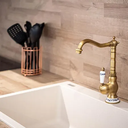 Allegra Apartamento *